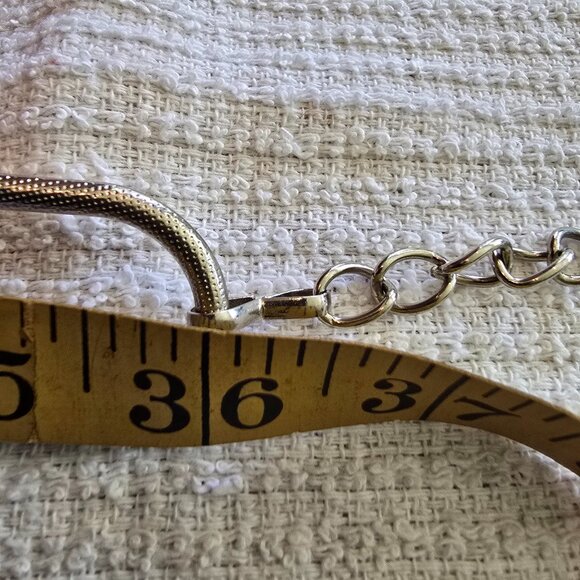 Vintage Textured Silver Circle & Oval Link Belt - Picture 5 of 6